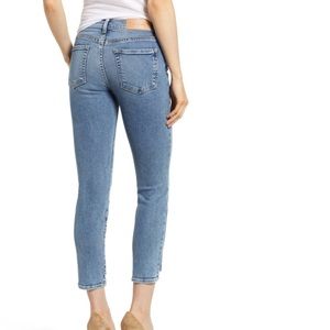 7 For All Mankind Luxe Vintage Roxanne RipHem Jean